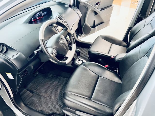 YARIS 1.5  第8張相片