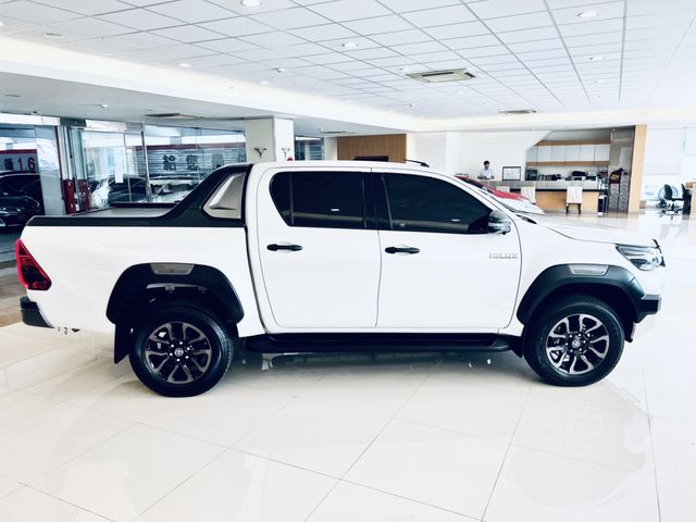 HILUX  第4張相片