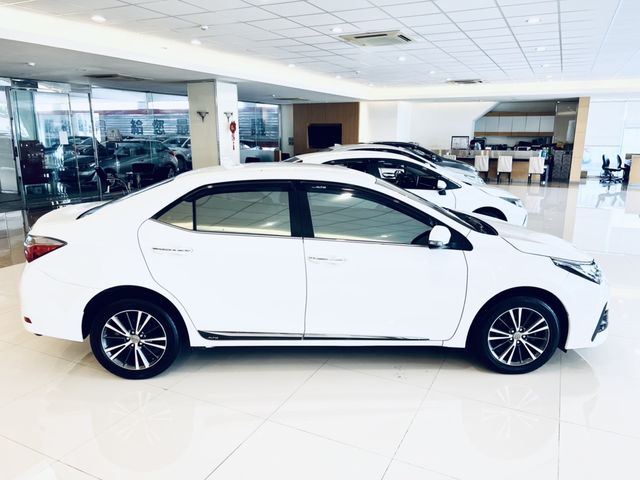 ALTIS 1.8  第4張相片