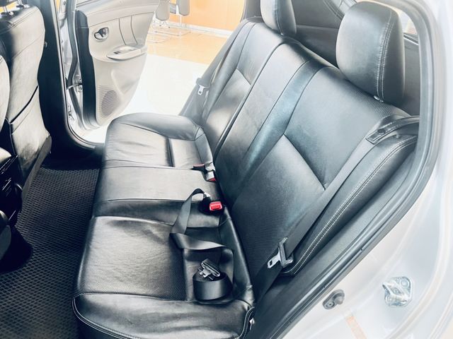YARIS 1.5  第9張相片