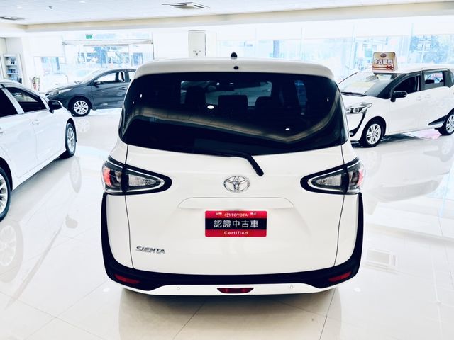 SIENTA 1.8  第6張相片