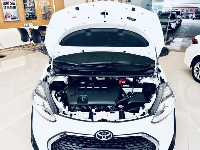 SIENTA 1.8  第10張相片