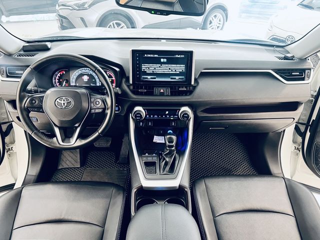 RAV4 2.0  第7張相片