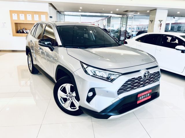 RAV4 2.0  第3張相片