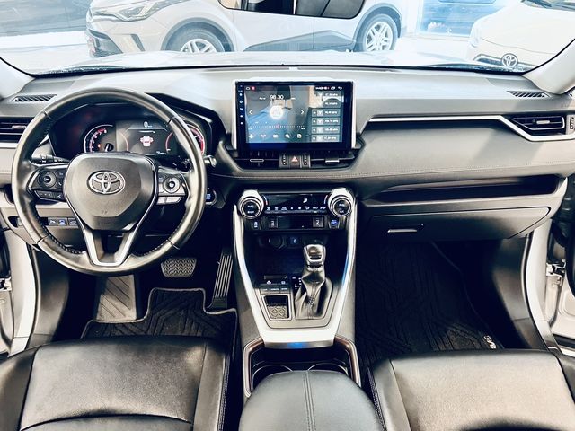 RAV4 2.0  第7張相片