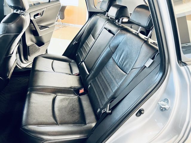 RAV4 2.0  第9張相片