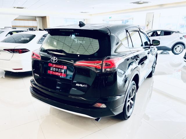 RAV4 2.0  第5張相片