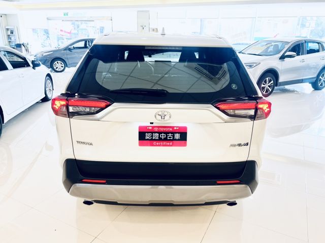 RAV4 2.0  第6張相片