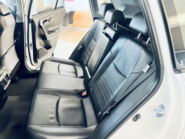 RAV4 2.0  第9張相片