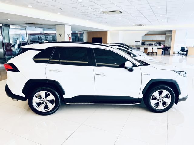 RAV4 2.5 HV  第4張相片