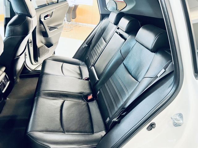 RAV4 2.5 HV  第9張相片