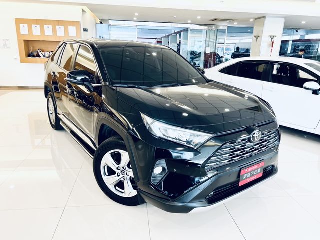 RAV4 2.0  第3張相片