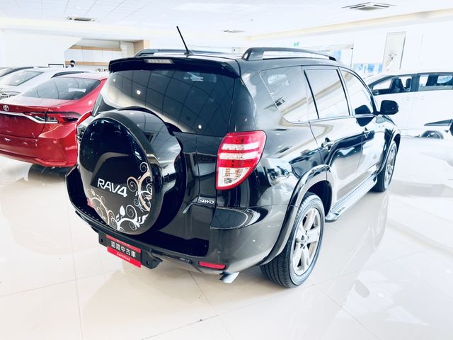 RAV4 2.4 4WD  第5張相片