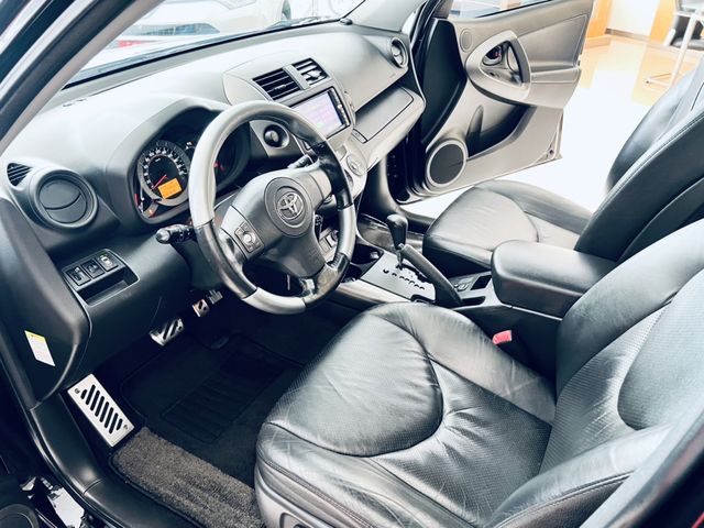 RAV4 2.4 4WD  第8張相片