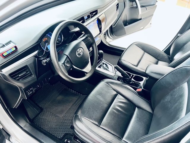 ALTIS 1.8  第8張相片