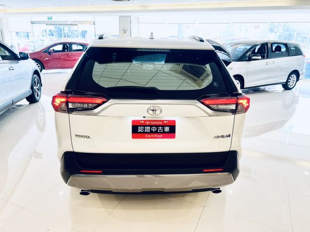 RAV4 2.0  第6張相片