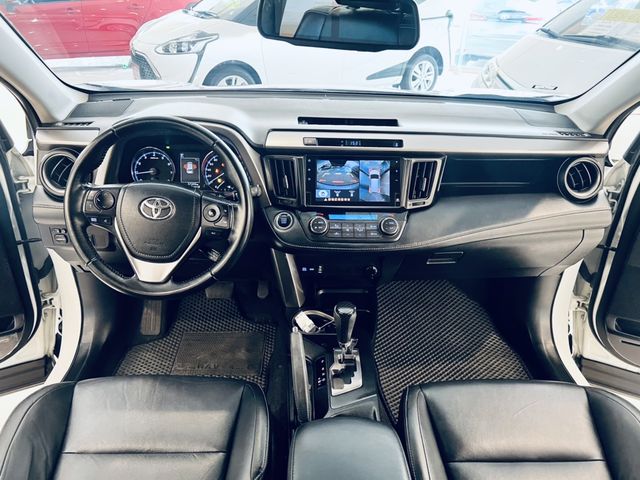 RAV4 2.0  第7張相片