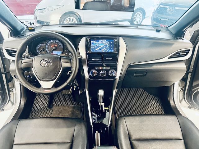 YARIS 1.5  第7張相片