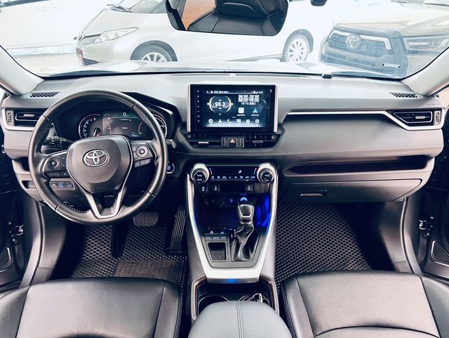 RAV4 2.0  第7張相片
