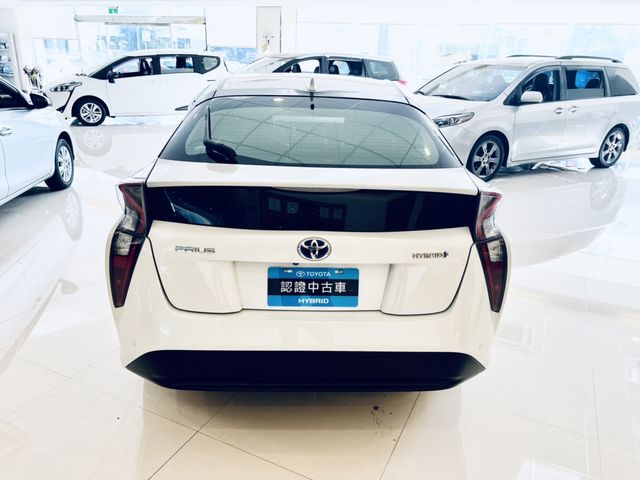 PRIUS 1.8  第6張相片