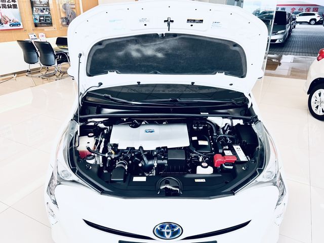 PRIUS 1.8  第10張相片
