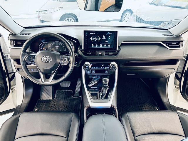 RAV4 2.0  第7張相片