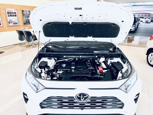 RAV4 2.0  第10張相片
