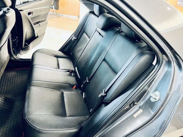 ALTIS 1.8  第9張相片