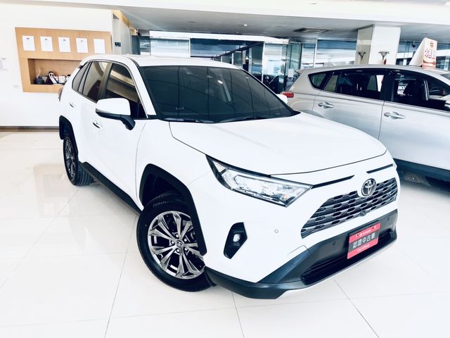 RAV4 2.0  第3張相片