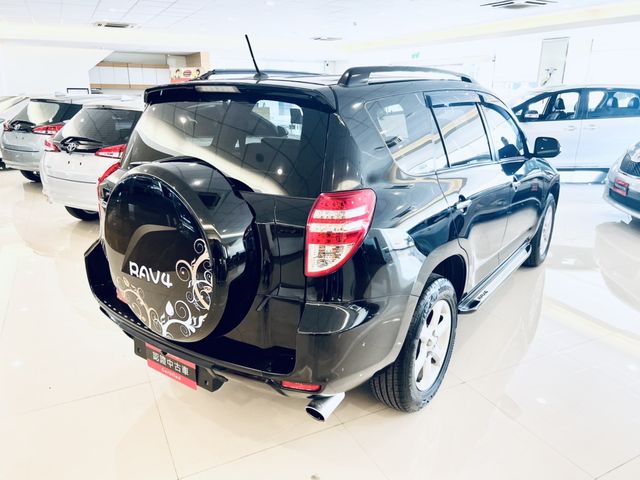 RAV4 2.4 2WD  第5張相片