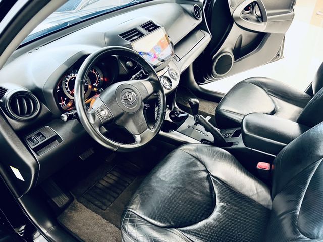 RAV4 2.4 2WD  第8張相片