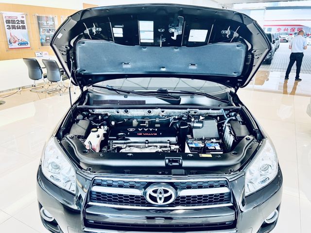 RAV4 2.4 2WD  第10張相片