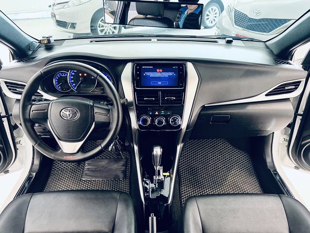 YARIS 1.5  第7張相片