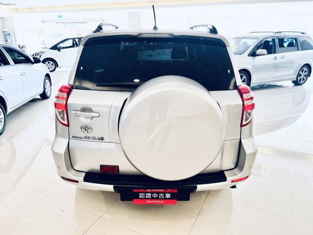 RAV4 2.4 2WD  第6張相片