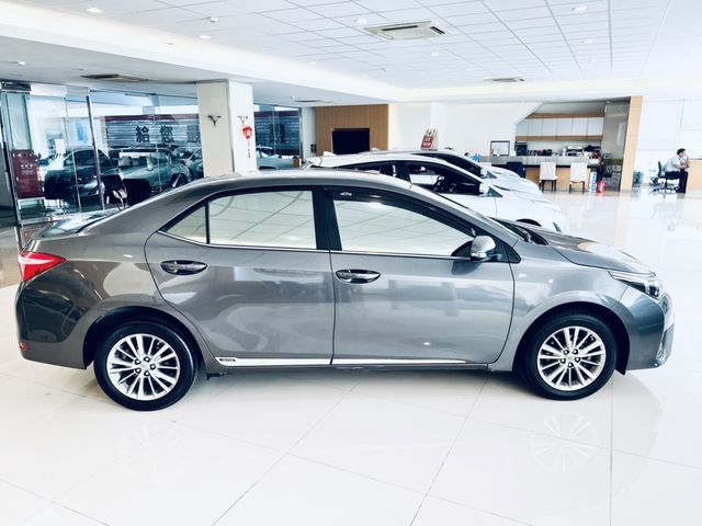 ALTIS 1.8  第4張相片