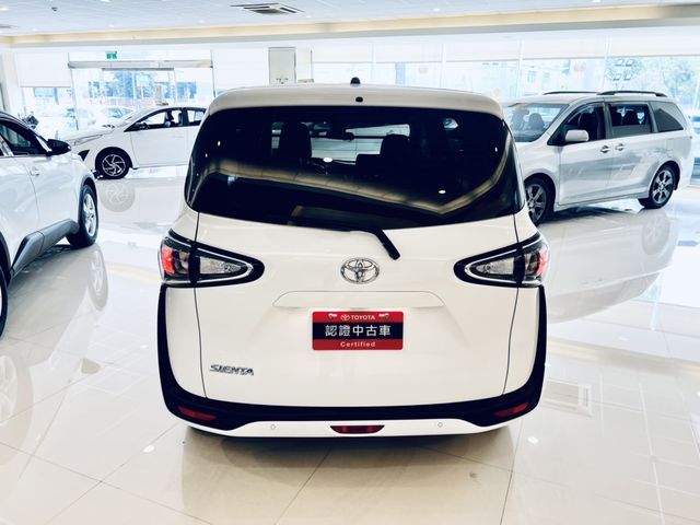 SIENTA 1.8  第6張相片