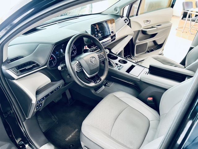SIENNA 2.5HV  第8張相片