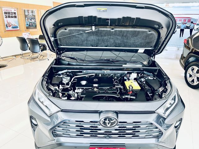 RAV4 2.0  第10張相片