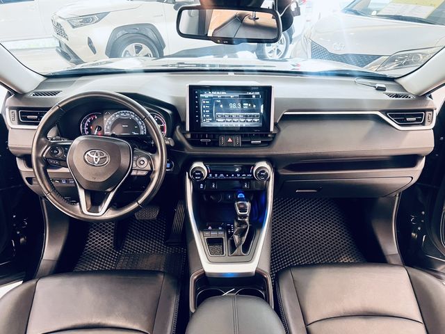 RAV4 2.0  第7張相片
