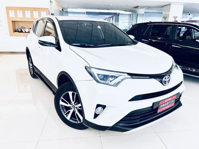 RAV4 2.0  第3張相片