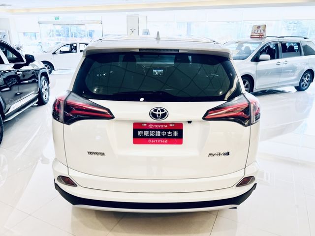 RAV4 2.0  第6張相片