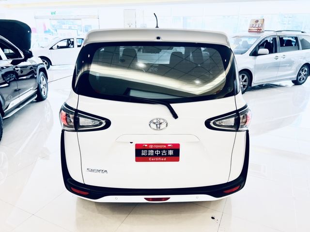 SIENTA 1.8  第6張相片