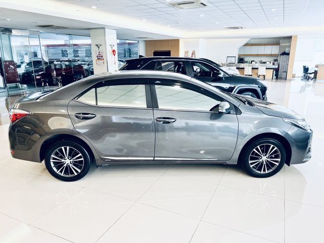 ALTIS 1.8  第4張相片