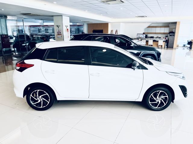 YARIS 1.5  第4張相片