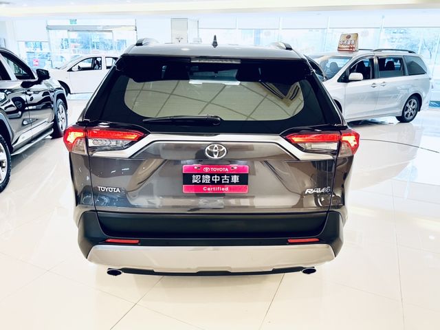 RAV4 2.0  第6張相片