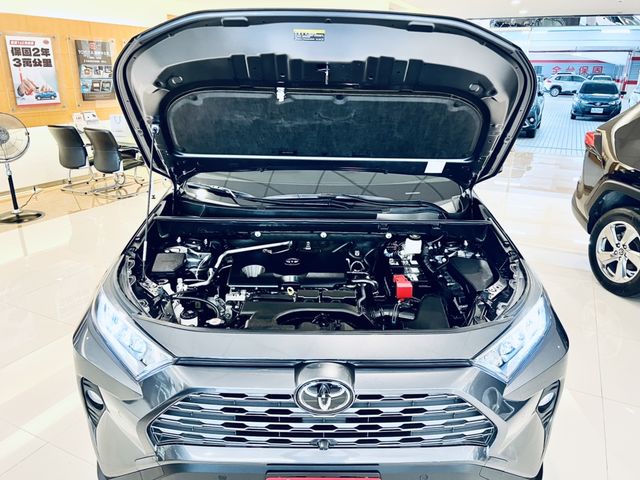 RAV4 2.0  第10張相片