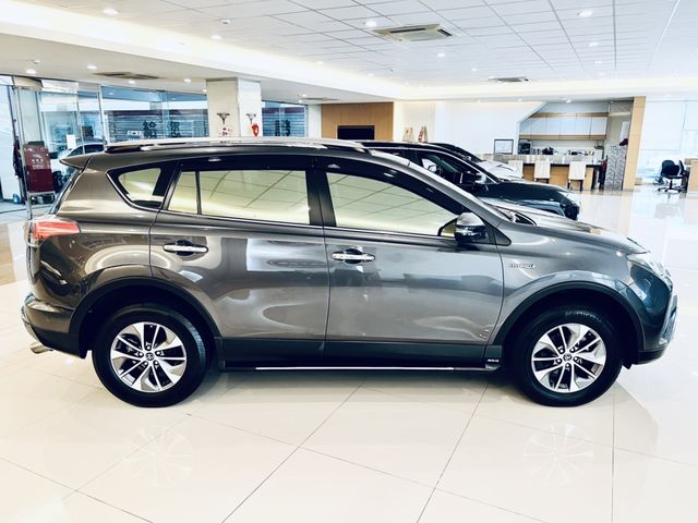 RAV4 2.5 HV  第4張相片
