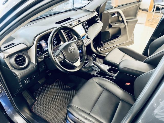 RAV4 2.5 HV  第8張相片