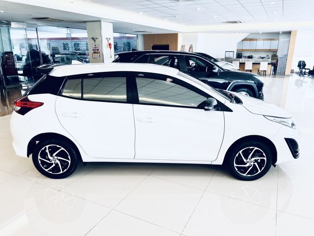 YARIS 1.5  第4張相片