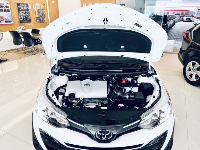 YARIS 1.5  第10張相片